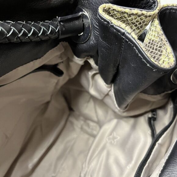 Judith Ripka Handbag w/Python Snake Embossed Finish. 100% Genuine Leather - Picture 13 of 16